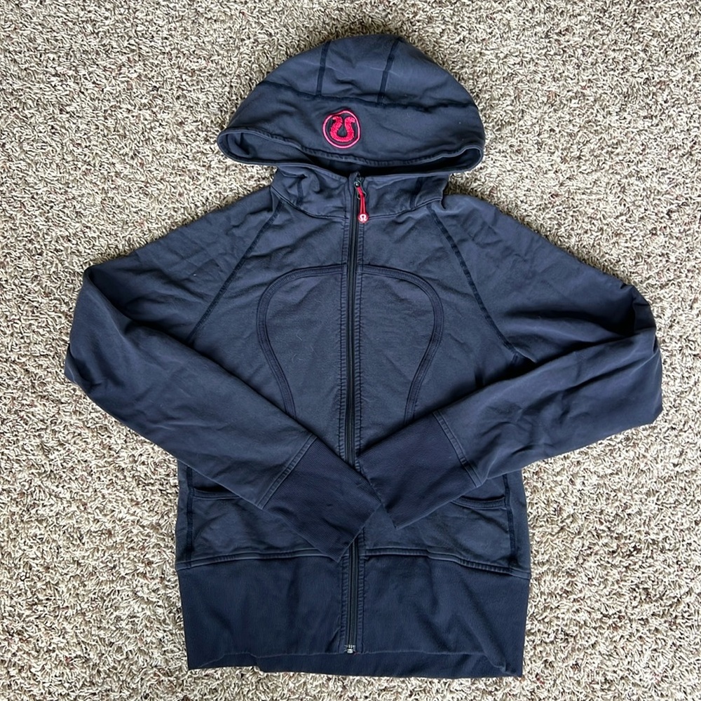 Lululemon’s hoodie